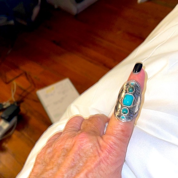 Jewelry - Silver& Turquoise ring - Reposhing.